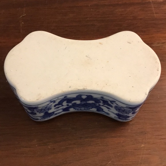 VTG Diminutive Chinoiserie Box - Picture 5 of 7